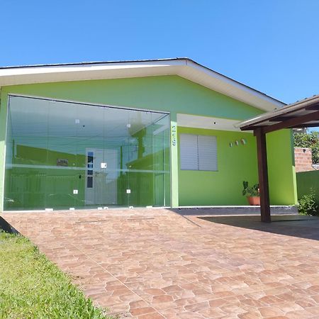Casa Para Aluguel De Veraneio Em Torres Exteriör bild