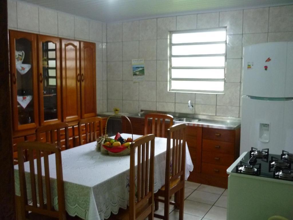 Casa Para Aluguel De Veraneio Em Torres Exteriör bild