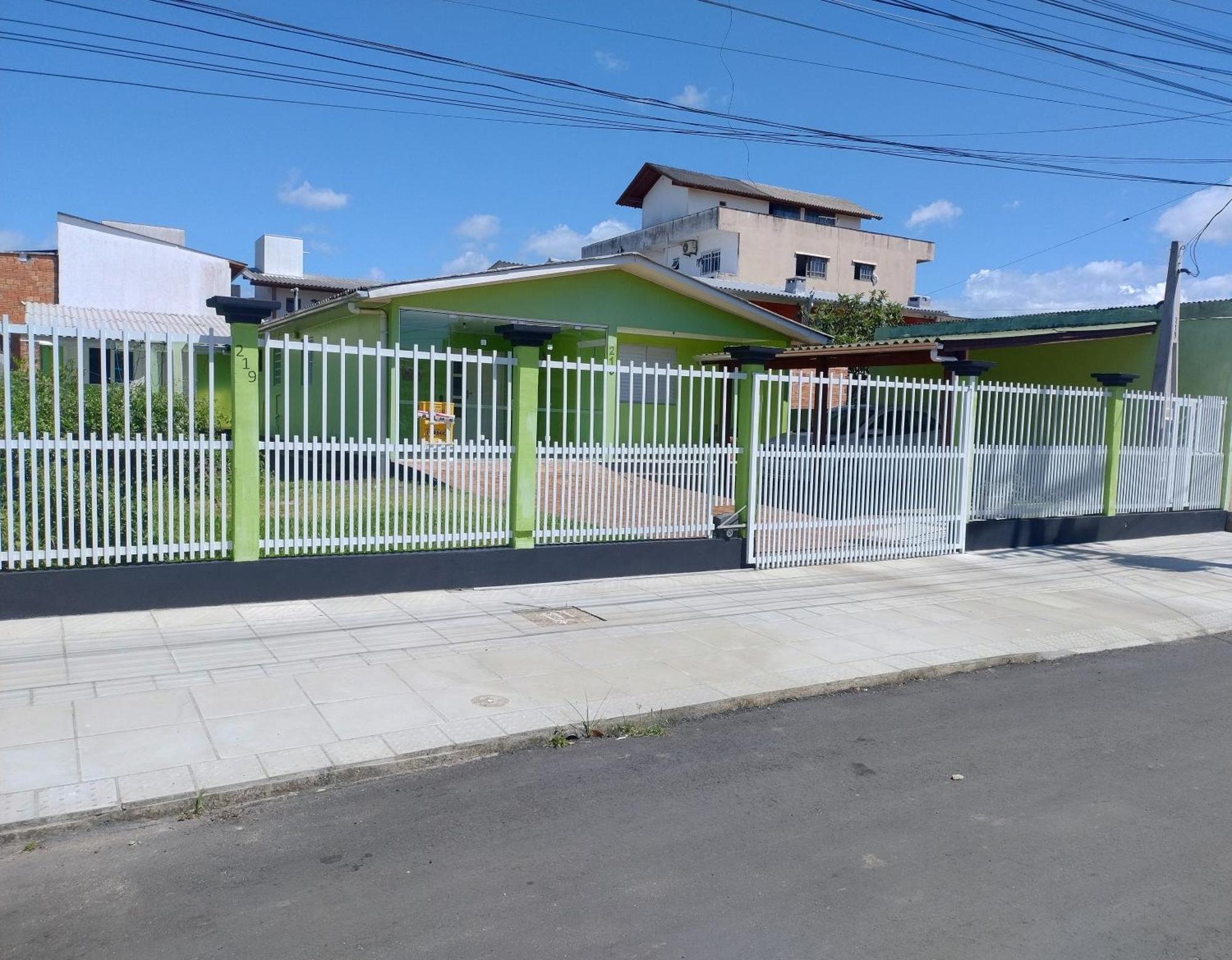 Casa Para Aluguel De Veraneio Em Torres Exteriör bild